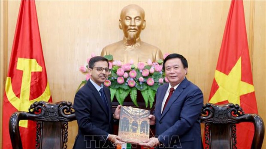 Ho Chi Minh National Academy of Politics fosters ties with Indian, Singaporean partners